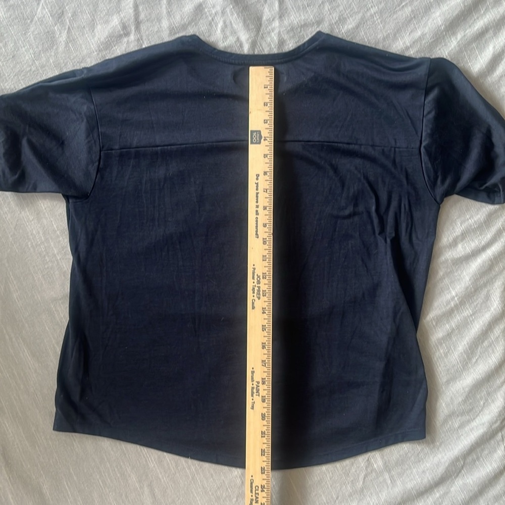REI Navy Graphic Tee - XL - Picture 6 of 6